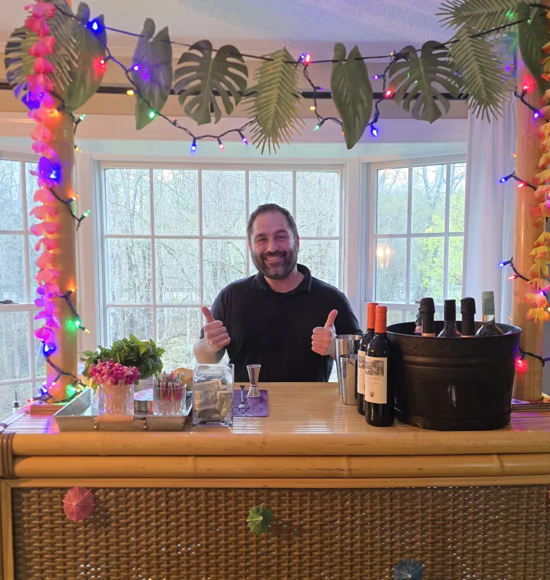 Corporate event bartender service